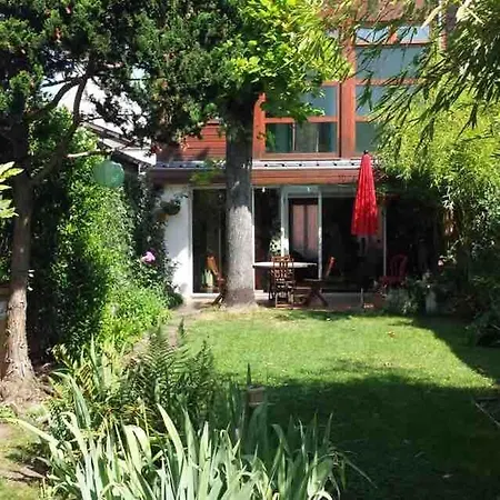 Charming House Near Paris 蒙特勒伊