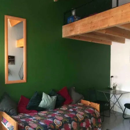 Charming House Near Paris Holiday home Montreuil (Seine-Saint-Denis)
